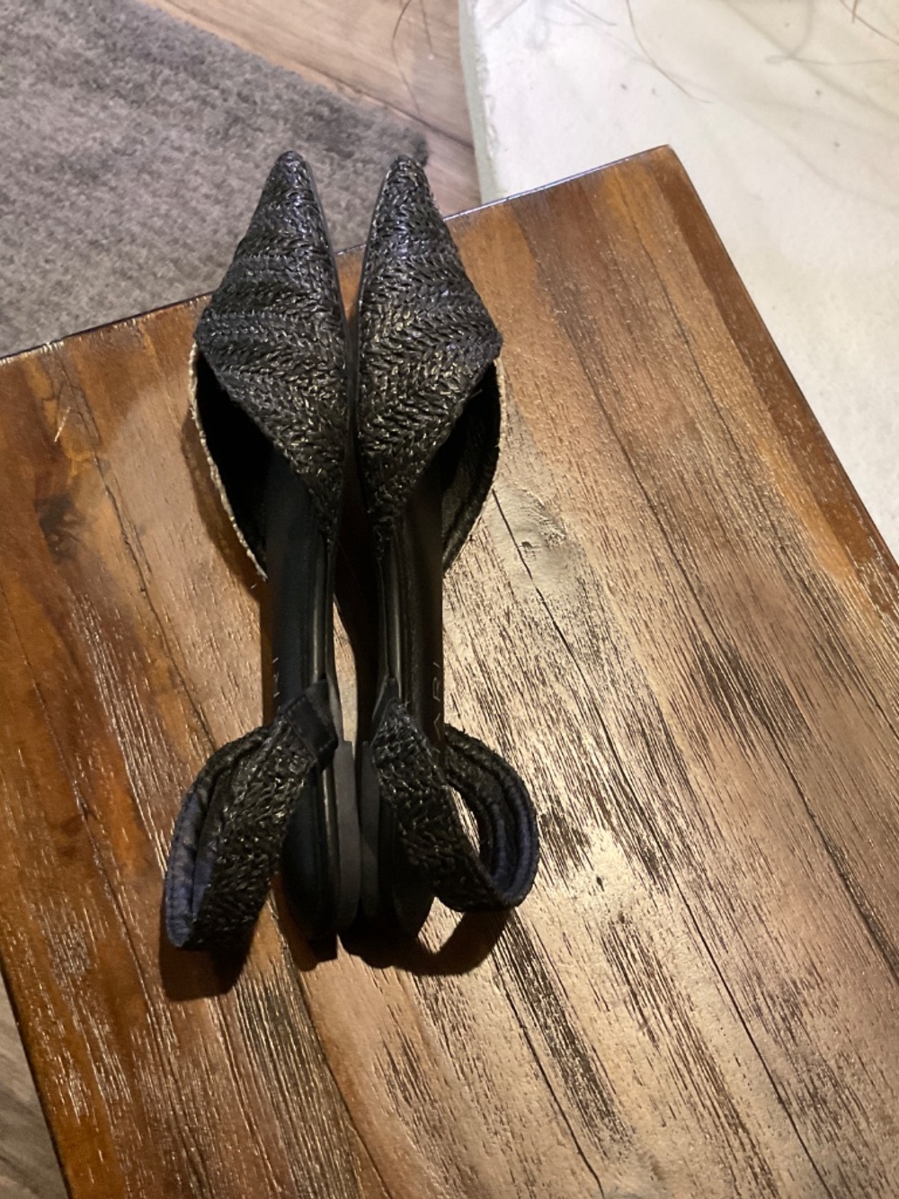 Tahari Rio Sling Back/Ivory Raffia Size 7 - Picture 5 of 7